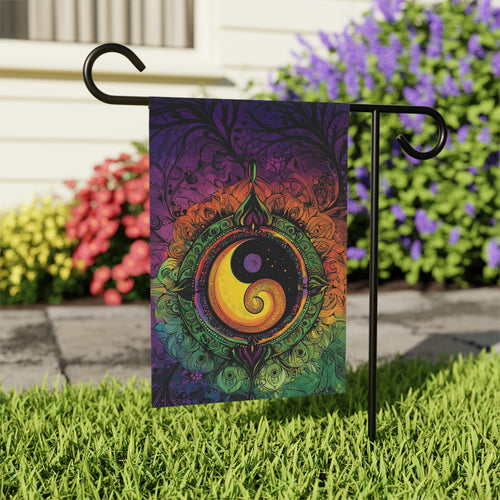 Abstract Yin and Yang Garden Flag - outdoor display - Dragonfire Gardens
