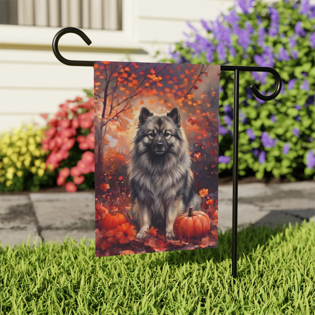Fall Keeshond With Pumpkins Autumn Garden Flag