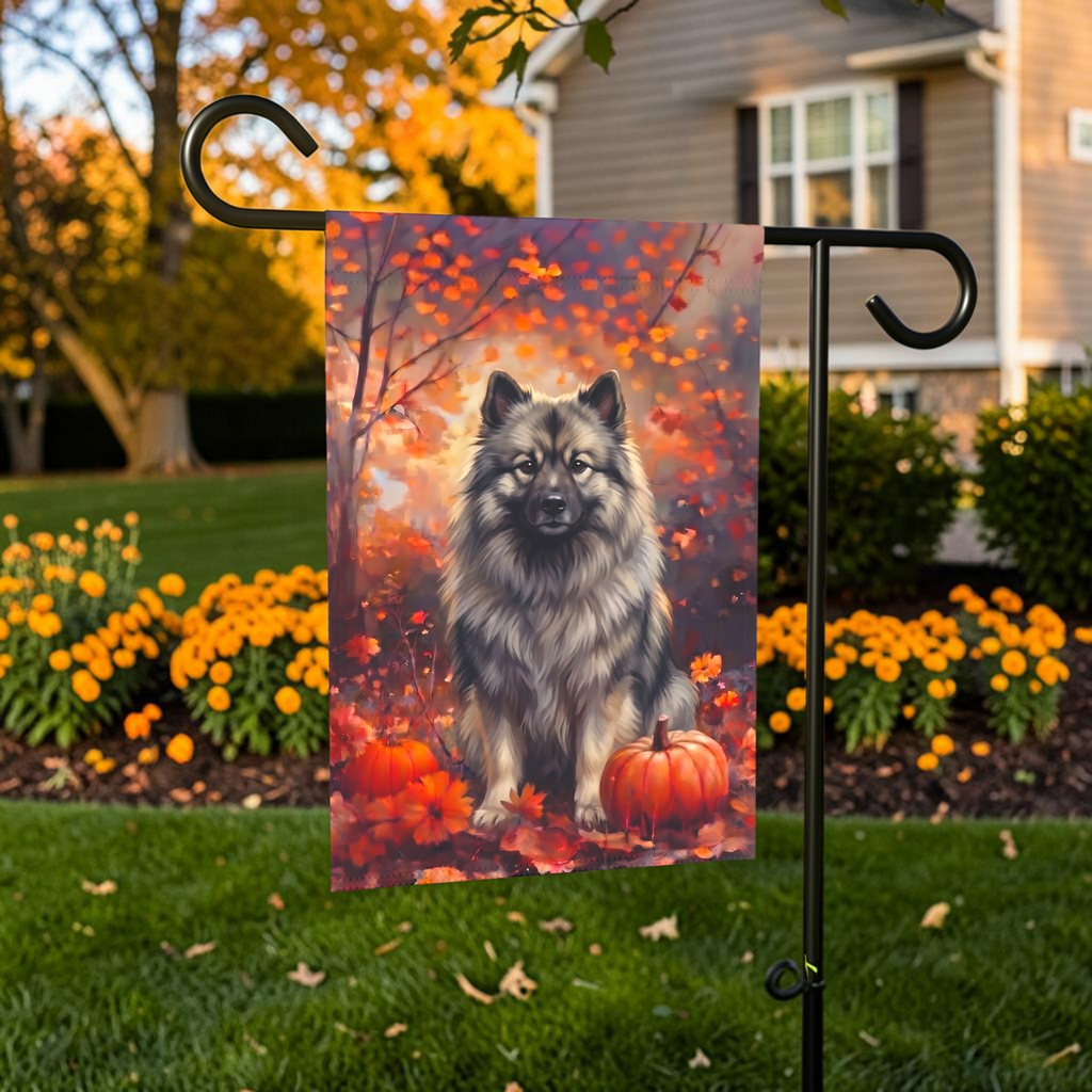 Fall Keeshond With Pumpkins Autumn Garden Flag